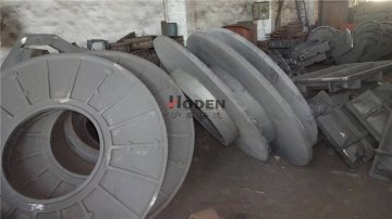 危機(jī)遏制需求，2012年前三季度中比貿(mào)易額下滑